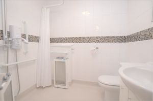 Photo 18- click for photo gallery